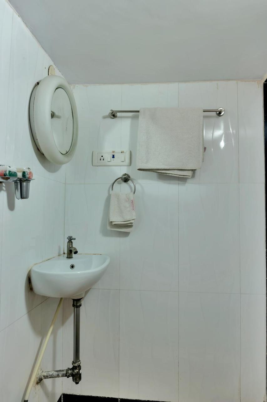 Konark Apartment Mālād Εξωτερικό φωτογραφία